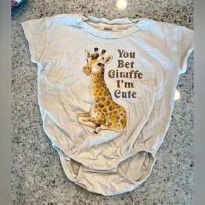 Tullabee bubble romper outfit giraffe baby 6-9 months